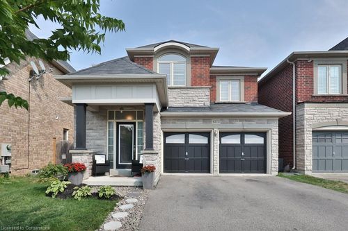 4272 Vivaldi Rd, Burlington, ON, L7M0N5 | Card Image