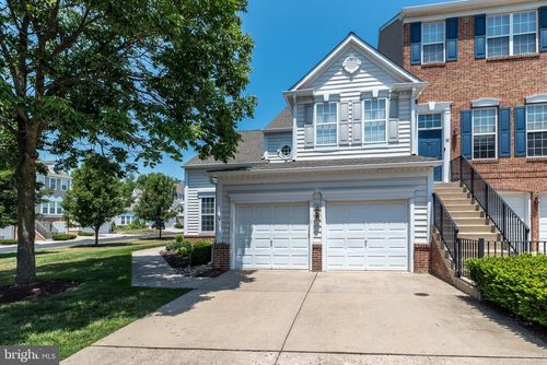 32 Addison Ct, DOYLESTOWN, PA, 18901-2982 | Card Image
