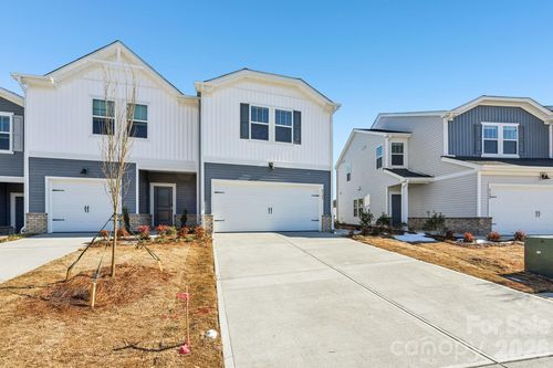9028 Foggy Brook Loop, Charlotte, NC, 28216 | Card Image