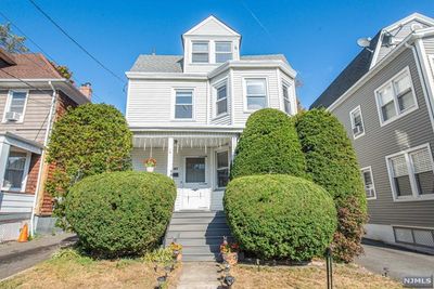 87 Riggs Place, Home with 4 bedrooms, 1 bathrooms and null parking in West Orange NJ | Image 1