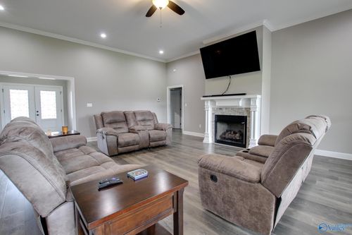 149 Grande Lake Dr, Moulton, AL, 35650-6530 | Card Image