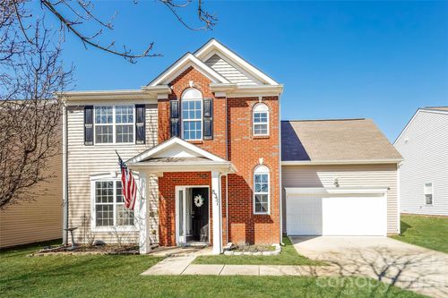 8351 Rolling Meadows Ln, Huntersville, NC, 28078-3353 | Card Image