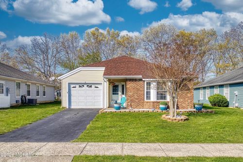 12 Dogwood Dr, BARNEGAT, NJ, 08005-3102 | Card Image
