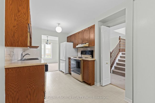 45 Wrenwood Cres, Condo with 3 bedrooms, 3 bathrooms and 1 parking in Nepean ON | Image 18