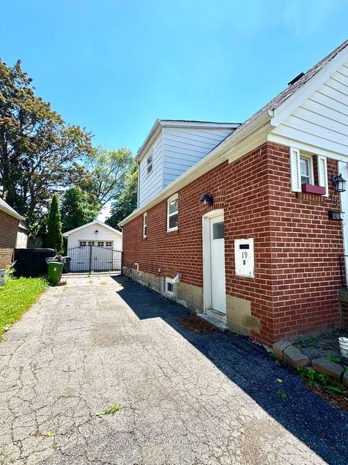 basement-19 Westchester Rd, North York, ON, M6M2S4 | Card Image