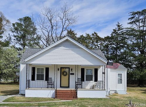 708 E 12th St, Roanoke Rapids, NC, 27870-3900 | Card Image