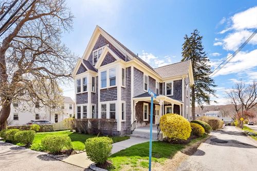 125 Main St, Rockport, MA, 01966-1432 | Card Image