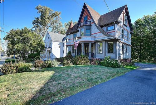 186 Raymond Rd, West Hartford, CT, 06107-2541 | Card Image