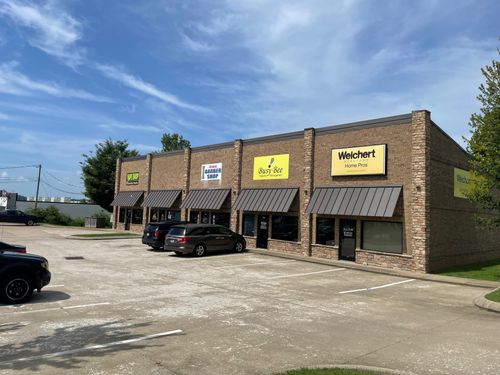 2680 Trenton Rd, Clarksville, TN, 37040-6285 | Card Image