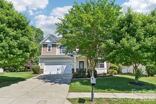 7108 Kinley Commons Ln, Charlotte, NC, 28278-2500 | Card Image