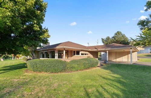 1059 Parker Ct, Prosser, WA, 99350-1301 | Card Image