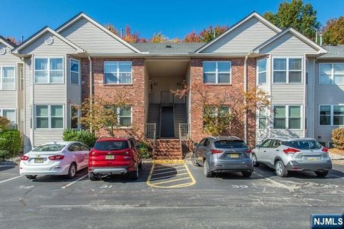 14 Jennifer Dr, East Hanover, NJ, 07936-3432 | Card Image