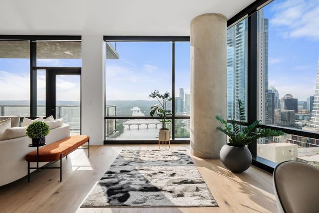 The best views in downtown! | Image 15