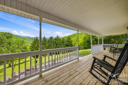 48 Open Range Dr, Barnardsville, NC, 28709-8726 | Card Image