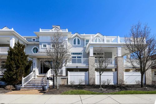 east-side-townhouse-603 E 12th St, Ocean City, NJ, 08226 | Card Image