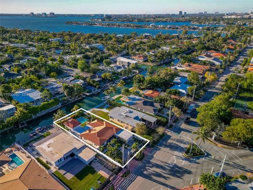 7770 Hawthorne Ave, Miami Beach, FL, 33141-1038 | Card Image