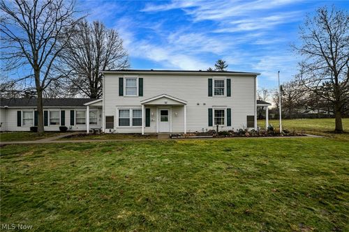 a-2-126 Ivy Hill Ln, Medina, OH, 44256-2591 | Card Image