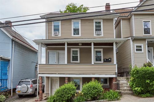 208 N James St, Peekskill, NY, 10566-2490 | Card Image