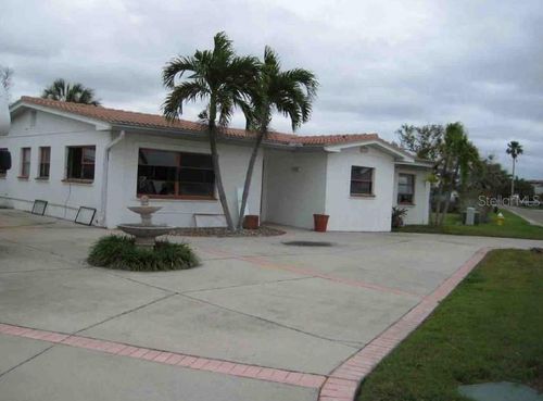 17401 1st St E, REDINGTON SHORES, FL, 33708-4265 | Card Image