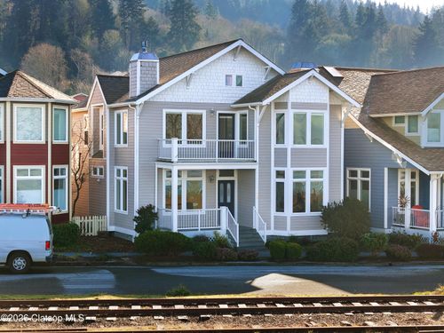 2889 Mill Pond Lane, Astoria, OR, 97103 | Card Image