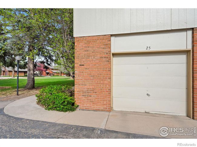 Attached 1-Car Garage | Image 15