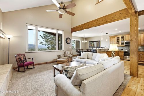 1072 Turnberry Ct, Midway, UT, 84049-6457 | Card Image