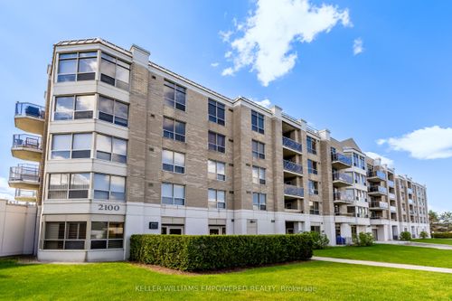 201-2100 John St, Thornhill, ON, L3T7S6 | Card Image