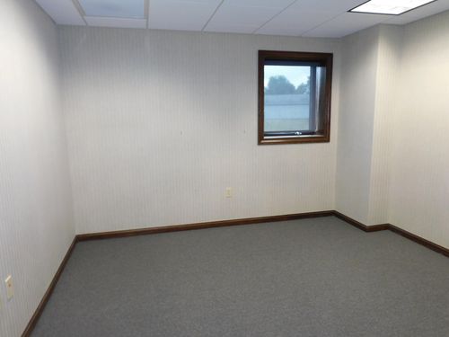 e-7100 Tower Rd, Battle Creek, MI, 49014-8522 | Card Image
