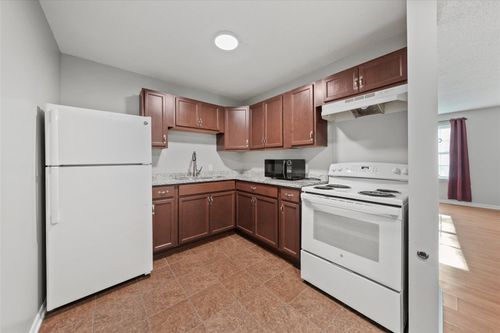 a12-441 Harding Pl, Nashville, TN, 37211-4554 | Card Image
