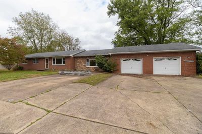 4828 W Veterans Memorial Highway, House other with 3 bedrooms, 1 bathrooms and 3 parking in Bridgeport WV | Image 1