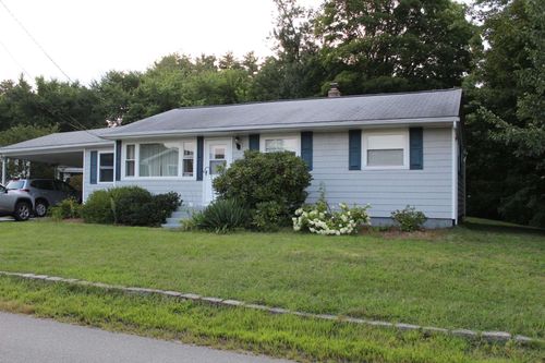 12 Joffre St, Manchester, NH, 03102-1117 | Card Image