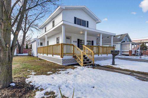 1719 23rd St, Port Huron, MI, 48060-6051 | Card Image