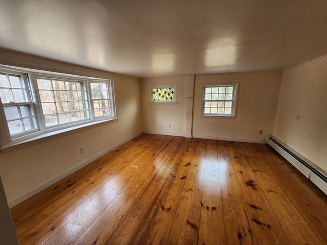 981 River Rd, Home with 4 bedrooms, 3 bathrooms and 5 parking in Marstons Mills MA | Image 13