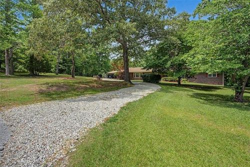 616 Dogwood Trl, Dallas, GA, 30157-9216 | Card Image