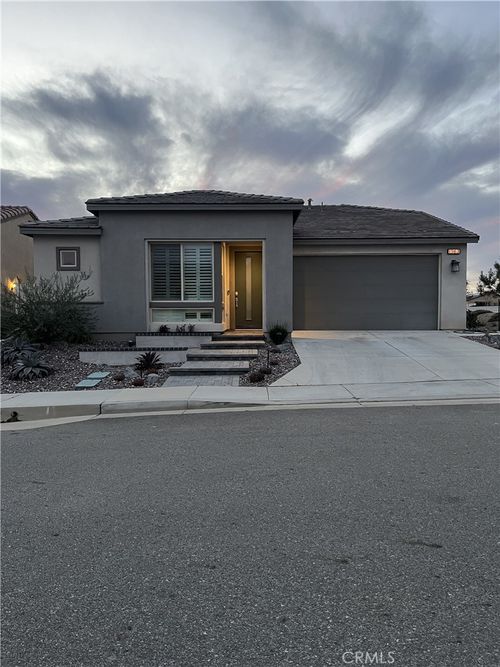 1563 Sunswept Way, Beaumont, CA, 92223-3366 | Card Image