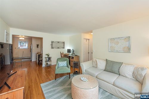 37 Espy Rd, Caldwell, NJ, 07006-4863 | Card Image