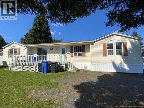 25 Parc P'Tiso Rue, Edmundston, NB, E3V3X7 | Card Image
