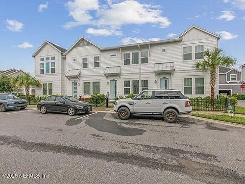 11304 Barrier Beach Pl, Jacksonville, FL, 32256-8060 | Card Image