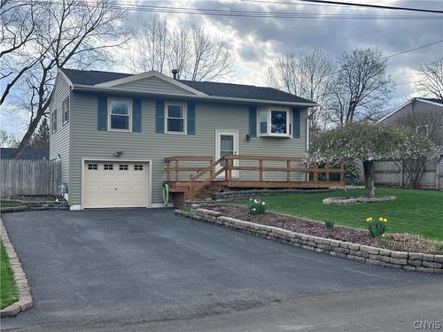 117 Daywood Drive, Van Buren, NY, 13027 | Card Image