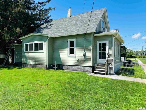 602 5th St, Rock Island, IL, 61201-8204 | Card Image