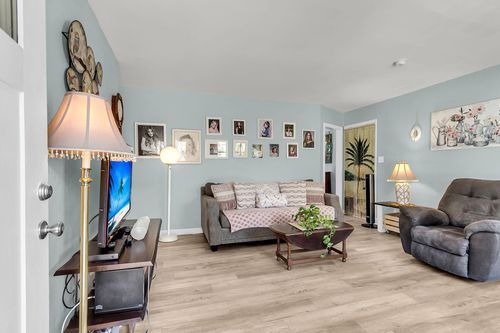 1219 Pauline Ave, Charleston, SC, 29412-4029 | Card Image