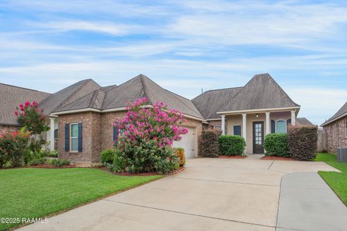 208 Lexi Falls Ln, Broussard, LA, 70518-5278 | Card Image