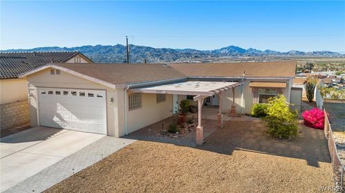 1237 Silica Ave, Bullhead City, AZ, 86442-7052 | Card Image