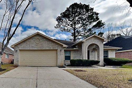 2114 Blossom Creek Dr, Kingwood, TX, 77339-3077 | Card Image
