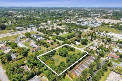 4137 Gulfstream Rd, Lake Worth, FL, 33461-4419 | Card Image