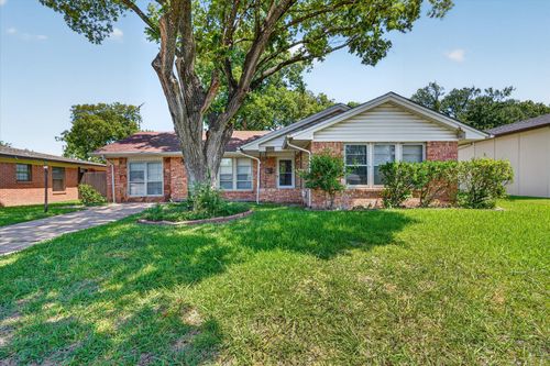 2539 Highwood Dr, Dallas, TX, 75228-3440 | Card Image
