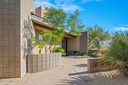 10507 E Fernwood Ln, Scottsdale, AZ, 85262-3430 | Card Image