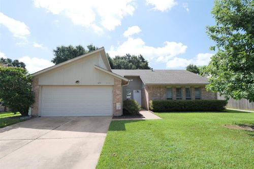 915 Comstock Springs Dr, Katy, TX, 77450-3218 | Card Image