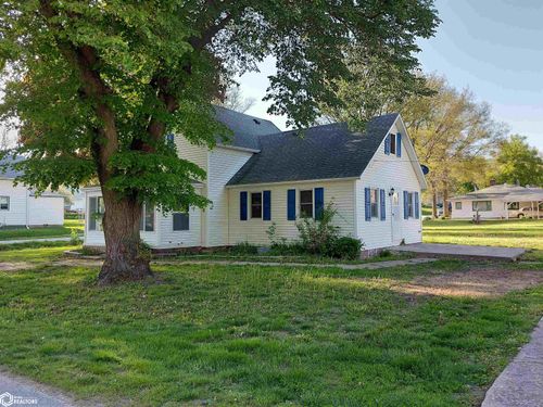 701 Lowell Ave, Emerson, IA, 51533-3057 | Card Image
