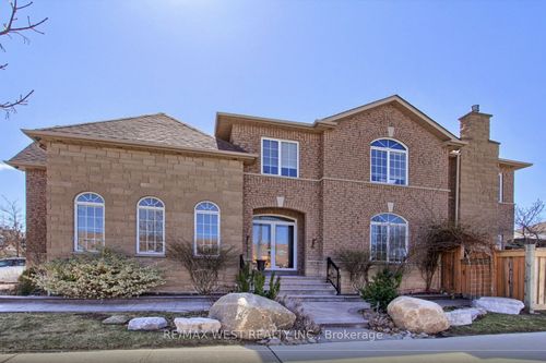 2 Sgotto Boulevard, Vaughan, ON, L4H1X1 | Card Image